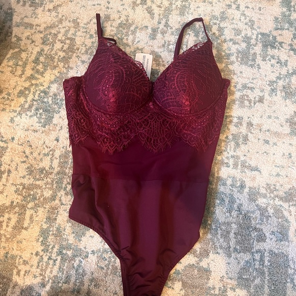 Windsor lace bodysuit - L - Picture 1 of 3